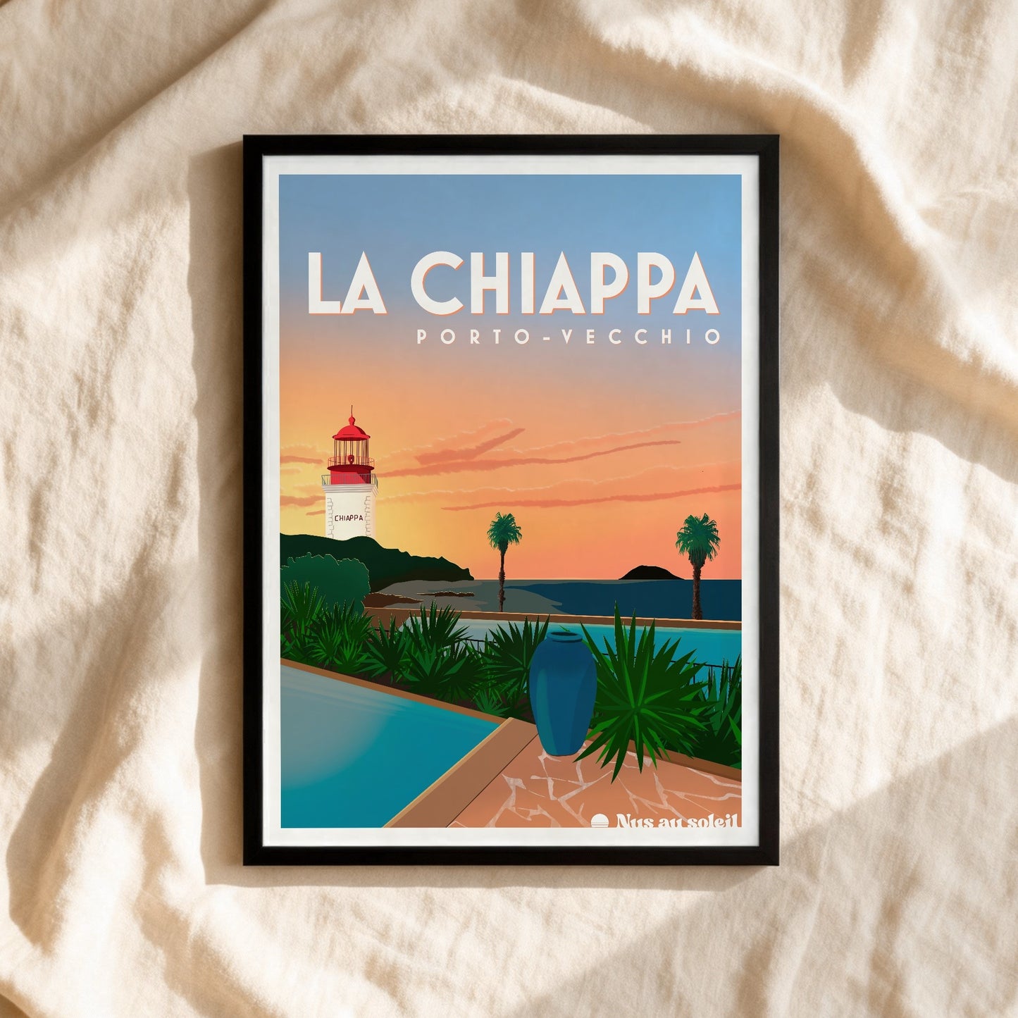 Le village naturiste La Chiappa, situé près de Porto-Vecchio, est une référence du naturisme en Corse, au cœur d’un domaine naturel préservé face aux îles Cerbicales.