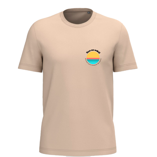  T-shirt Nus au soleil – vue de face avec design sérigraphié sur le cœur